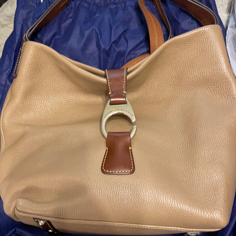 Dooney & Bourke crossbody hobo. Like new